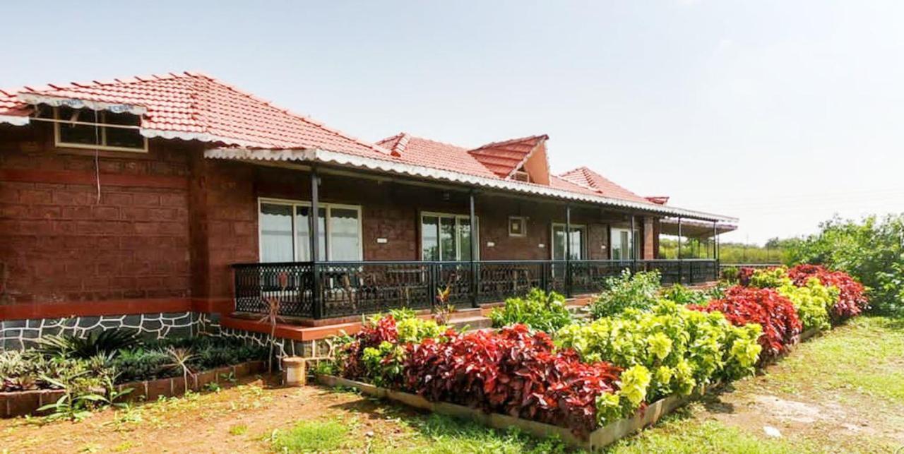 Kabila Agro Tourism Hotel Mahabaleshwar Bagian luar foto